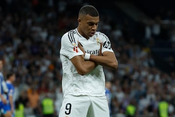 Kylian Mbapp celebran un gol ante el Alavs en el Bernabu.