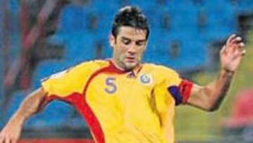 Dica y Marica, principales armas rumanas en ausencia de Mutu