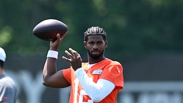 El quarterback novato de los Cleveland Browns fue citado por el Departamento de Policía de Strongsville, Ohio, por manejar a 41 millas por hora sobre el límite permitido.