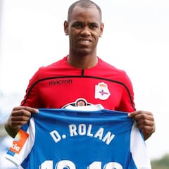 El Leganés se fija en Diego Rolan para su delantera y banda