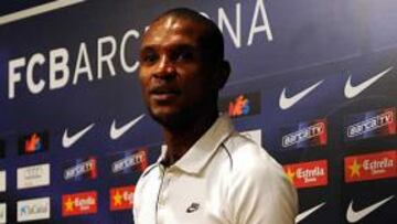 Abidal: "Xavi es el jugador más importante de este equipo"