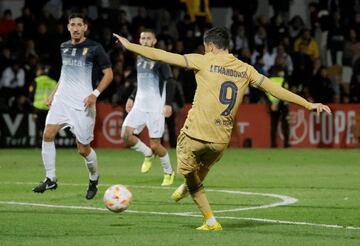 El delantero polaco duplicó la distancia en el marcador tras anotar su primer gol en esta edición de la Copa del Rey.