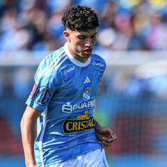 Un DT chileno quiere ‘robarle’ una joya a la selección de Perú