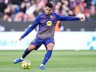Barcelona's Portuguese defender #02 Joao Cancelo warms up before the Spanish league football match between FC Barcelona and Real Oviedo at Camp Nou Stadium in Barcelona on January 25, 2026. (Photo by Josep LAGO / AFP)