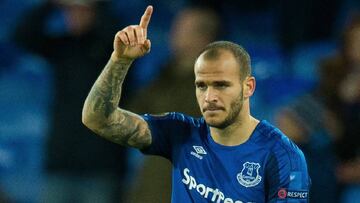 El delantero español del Everton, Sandro Ramírez, durante un partido.