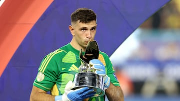 Dibu Mart¨ªnez: ¡°Ser bicampeones de Am¨¦rica es realmente muy lindo¡±