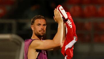 FILE PHOTO: Soccer Football - UEFA Euro 2024 Qualifier - Group C - Malta v England - National Stadium, Ta' Qali, Malta - June 16, 2023 England's Jordan Henderson celebrates after the match REUTERS/Darrin Zammit Lupi/File Photo