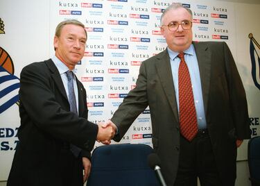 Sucesor del último título de la Real Sociedad en 1987, y tío de Uriarte, actual presidente del Athletic Club de Bilbao, Luis Uranga prolongó el legado de Iñaki Alkiza hasta el 2001. Formó parte durante años de la dirección del club, junto al propio Alkiza, hasta que, en el 92, tomó las riendas de la entidad para continuar con las innovaciones en fichajes y patrocinios que habían llevado al éxito, anteriormente, a la Real. El heredero perfecto de un conjunto que venía de hacer historia.