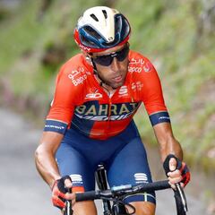 Nibali: "Ahora no sé cómo atacar el liderato de Carapaz"
