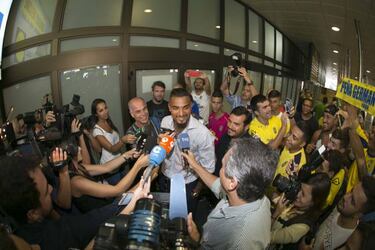 Gran expectación en la llegada de Boateng a Las Palmas