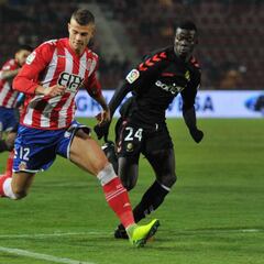 El Girona remontó dos veces al Nàstic y sigue en la zona alta