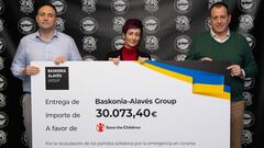 Cheque de ayuda  a Ucrania por parte del Alav&eacute;s.