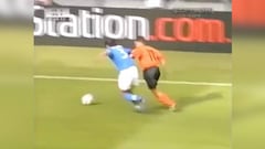 El inolvidable duelo que costó una millonada al Barça: Overmars vs. Maldini