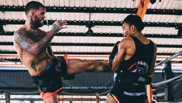 Garbrandt entrena en Tailandia para recuperar el t&iacute;tulo del gallo