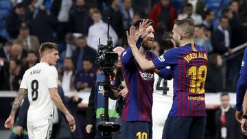 27/02/19 PARTIDO DE COPA DEL REY SEMIFINAL VUELTA REAL MADRID  -  BARCELONA   
 FIN DE PARTIDO ALEGRIA JORDI ALBA MESSI