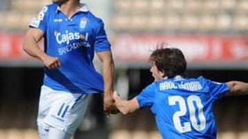 <b>ABRIÓ EL CAMINO. </b>El jerezano José Vega marcó el primer tanto del encuentro tras una asistencia de Tato.