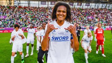Wendie Renard tras ganar la Champions.