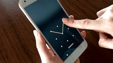 telefono movil pantalla desbloqueo