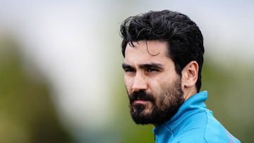 MANCHESTER, ENGLAND - APRIL 19: Manchester City's Ilkay Gundogan in action during training at Manchester City Football Academy on April 19, 2022 in Manchester, England. (Photo by Tom Flathers/Manchester City FC via Getty Images)