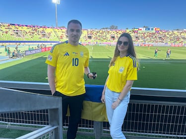 Oleksandra Loboda, periodista ucraniana, disfrutando en Chile.
