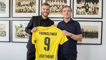 Yarmolenko firm&oacute; con el Dortmund. 