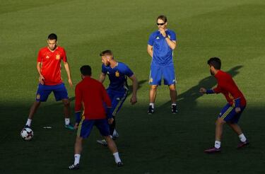 Ventura wary of "different" Spain ahead of Turin showdown