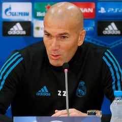 Zidane: "Benzema sabe que puede dar más..."