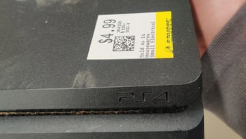 Compra una PlayStation completamente destrozada por cinco euros y consigue su primer regalo de Navidad completamente funcional