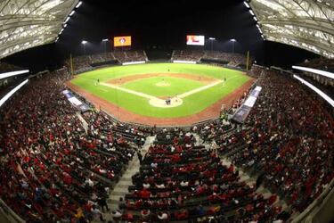 Los Diablos abrieron estadio y ahora quieren abrir sus vitrinas