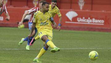 Entrenamiento para Las Palmas en Gijón de cara al 'playoff'
