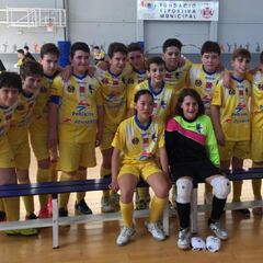 Exhibición en la Minicopa de España... de una portera