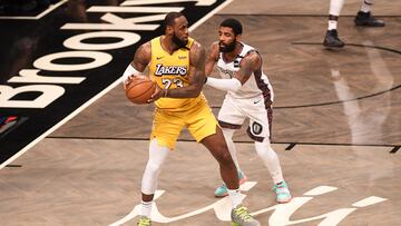 Tras criticar la posición de Kyrie públicamente, LeBron sale en defensa del jugador de los Nets y pide que vuelva a jugar en la NBA.