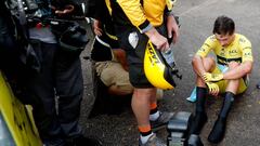 LA PLANCHE, FRANCE - SEPTEMBER 19: Arrival / Primoz Roglic of Slovenia and Team Jumbo - Visma Yellow Leader Jersey / Disappointment / Press / Media / during the 107th Tour de France 2020, Stage 20 a 36,2km Individual Time Trial stage from Lure to La Planche Des Belles Filles 1035m / ITT / #TDF2020 / @LeTour / on September 19, 2020 in La Planche, France. (Photo by Christophe Ena - Pool/Getty Images)