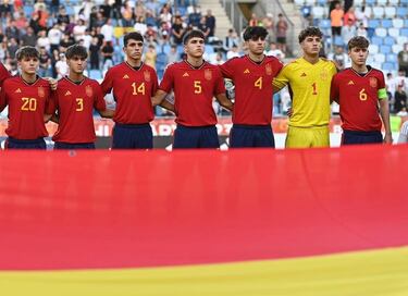 El día que Izan Merino coincidió con Lamine Yamal: “Se le veían cosas...”