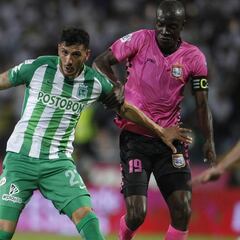 Castellani y el roce con Dayro: "Debió pasar en el vestuario"