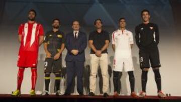 El Sevilla presentó la equipación de la temporada 2015/16