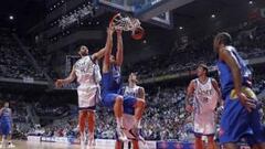 Suárez templa los pitos y dinamita el derbi