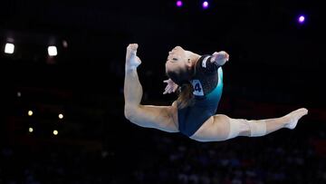 Artistic Gymnastics - 2019 World Artistic Gymnastics Championships - Women&#039;s Floor Final - Hanns-Martin-Schleyer-Halle, Stuttgart, Germany - October 13, 2019   Spain&#039;s Roxana Popa in action   REUTERS/Wolfgang Rattay