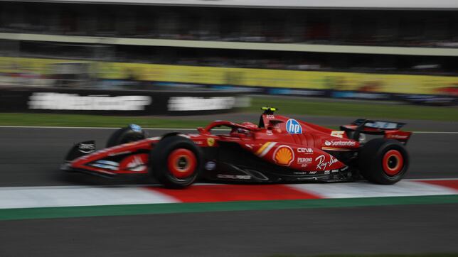 Sainz lidera y Verstappen tiene problemas de verdad