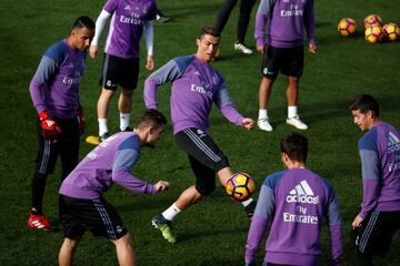 Cristiano Ronaldo in training on the eve of El Clásico.