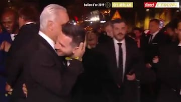 Las galas del Balón de Oro dejan escenas entrañables: Stoichkov con Messi y su hijo...