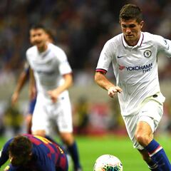 Christian Pulisic dazzles in Chelsea's victory over Barcelona