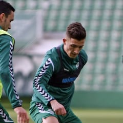 Nico espera el desbloqueo del mercado para dar de alta a Dani Escriche y Josema