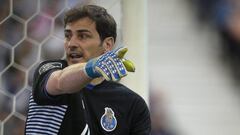 El guardameta del Oporto, Iker Casillas, durante un partido de liga portuguesa.