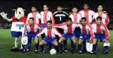 La indumentaria con que jugó Paraguay en la Copa del 1999.