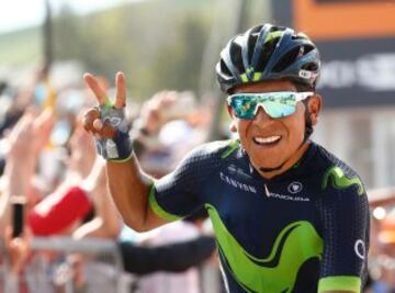 Nairo se viste de rosa: Líder del Giro en el centenario