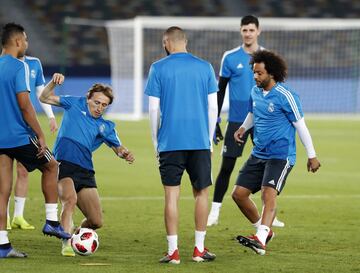 Modric y Marcelo.