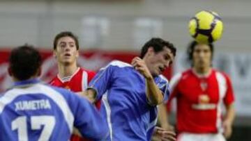 <b>DECEPCIÓN BAJO LA LLUVIA. </b>El Murcia no pudo sellar 'doblete' y la salvación se queda a cuatro puntos al cambio de vuelta.