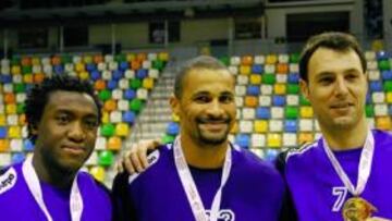 <b>SUPERCAMPEONES. </b>Abalo, Dinart y Jerome, del Ciudad Real y de Francia, son campeones de todo.