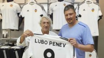 Lubo Penev visita el Valencia